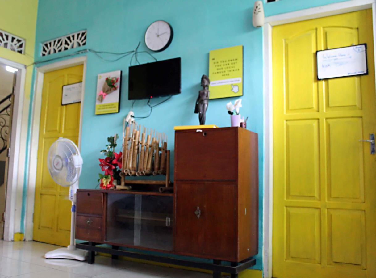 Rumah Teman Backpacker Semarang Exterior photo